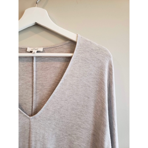 Wilfred V-Neck Tee - Picture 3 of 3